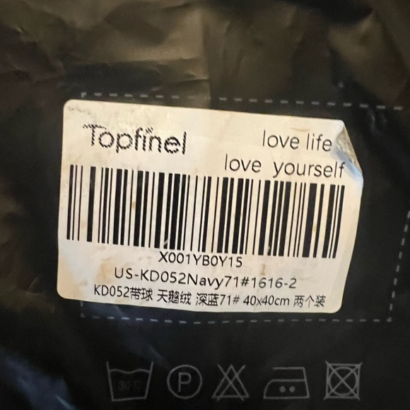 New Velour pillow covers 16 by 16 - Picture 5 of 6